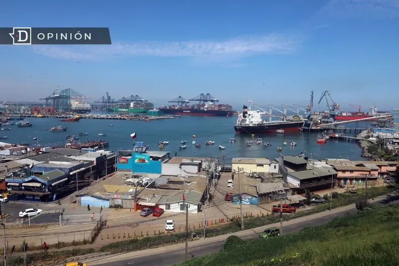 17244 imagen del actual puerto de san antonio.webp