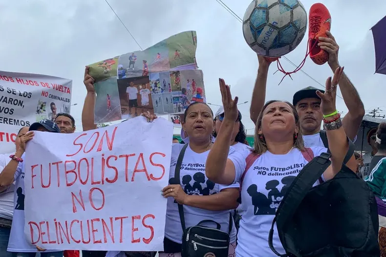 9568 protestas en ecuador por ninos asesinados.webp