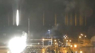 Ucrania denuncia explosiones en cercanías de la central nuclear de Zaporiyia