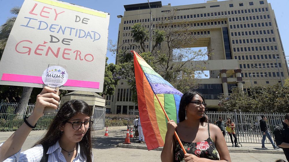 Comprometerse con la infancia significa apoyar la Ley de Identidad de Género