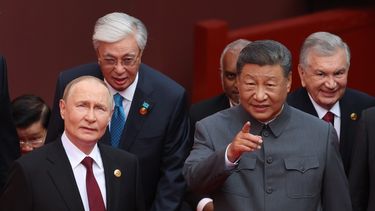 Micrófono capta insólita conversación entre Vladímir Putin y Xi Jinping: Vivir 150 años gracias a reemplazo de órganos