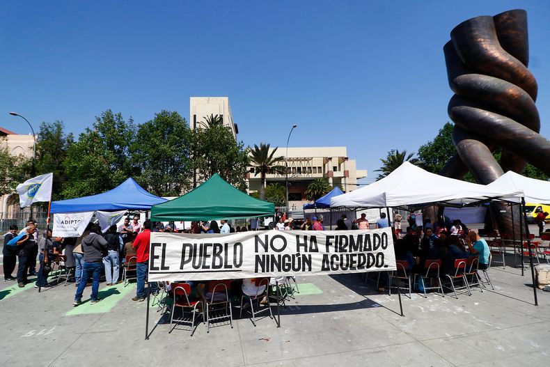 pueblo no acuerda.jpg