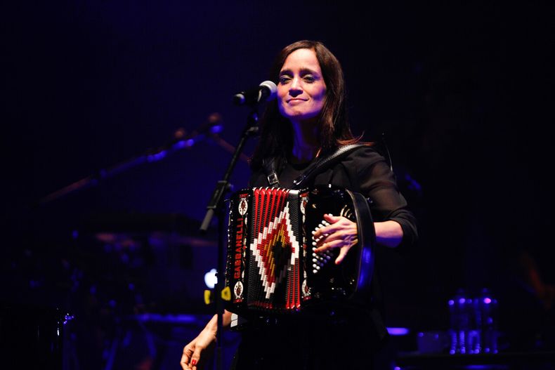 A_UNO_259836.jpg