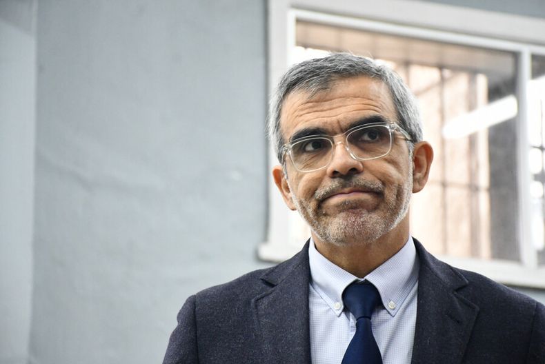 Minsitro Luis Cordero.jpg