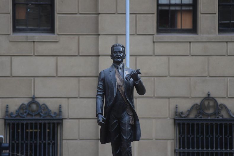 A_UNO_961807 scaled.jpg