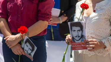 Día del DD.DD.: Boric habilitará web con nómina oficial y tipificará delito de desaparición forzada