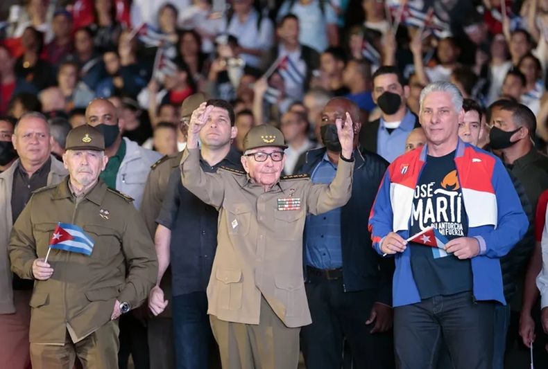 Estados Unidos busca detener a Raúl Castro - Agencia EFE