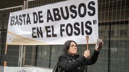 Toro frente a paro del Fosis: Sindicato destaca “compromiso” pero sin “respuesta clara”