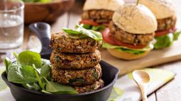 Con degustaciones y sorteos: feria gastronómica vegana y gratuita contará con más de 30 marcas plant-based Con degustaciones y sorteos: feria gastronómica vegana y gratuita contará con más de 30 marcas plant-based