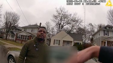 VIDEO| Policía de EEUU mata a hombre afroamericano desarmado de un disparo en la cabeza