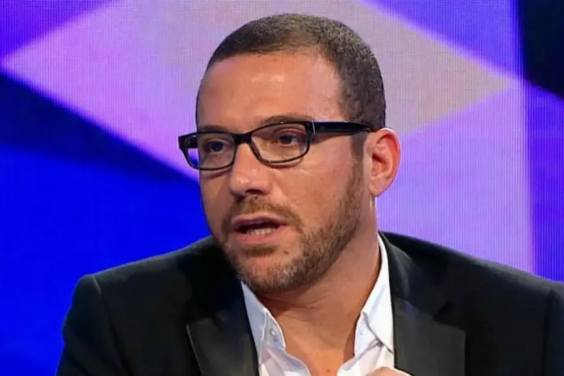 14396 julian elfenbein.webp