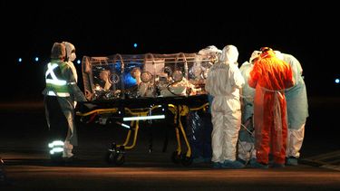 COVID-19: Informe internacional posiciona a Chile entre los países con mayor transmisión del virus en el mundo