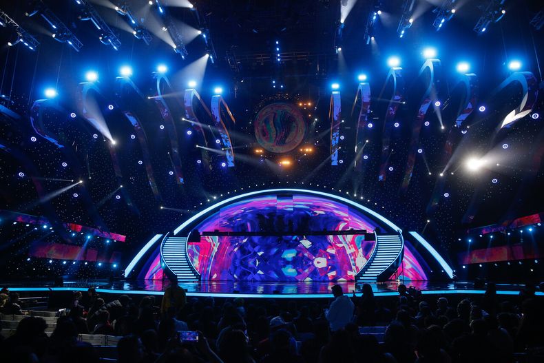 A_UNO_1435622.jpg