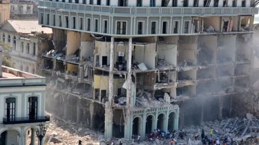 Ya suman 35 los muertos a causa de la explosión en hotel de La Habana