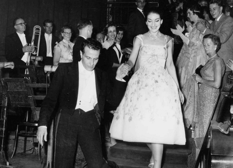 Maria Callas Wikimedia commons e1701437329800.png