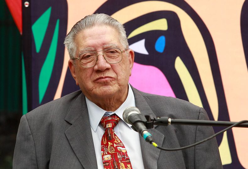 A_UNO_886296.jpg