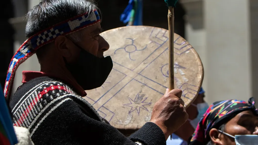 Escala violencia contra ley Lafkenche: Amenazan de muerte a defensor huilliche en medio de campañas de desinformación