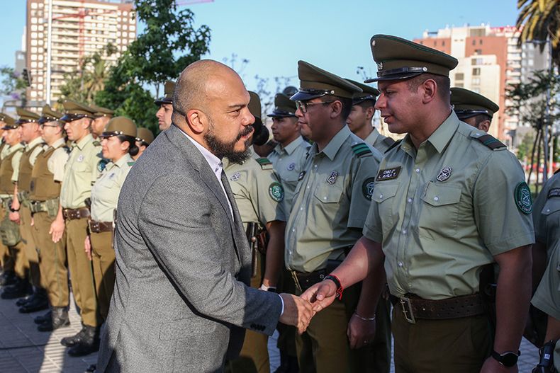 carabineros vergara.jpg