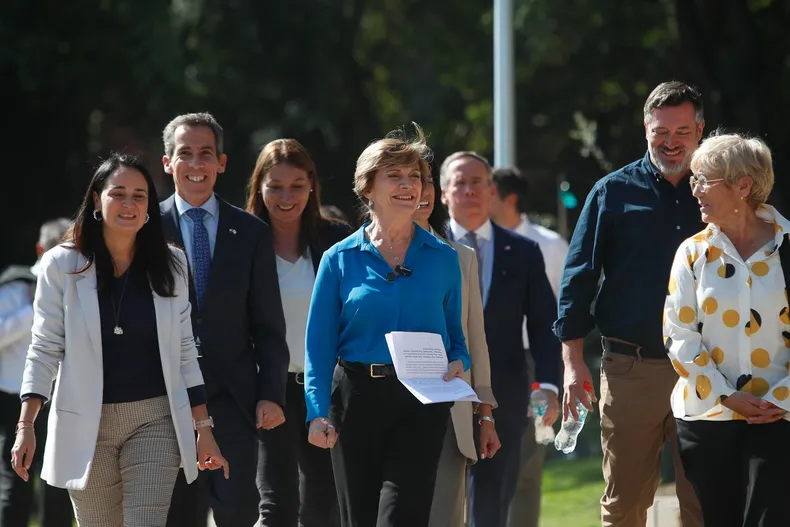 15191 a uno 1655995.webp