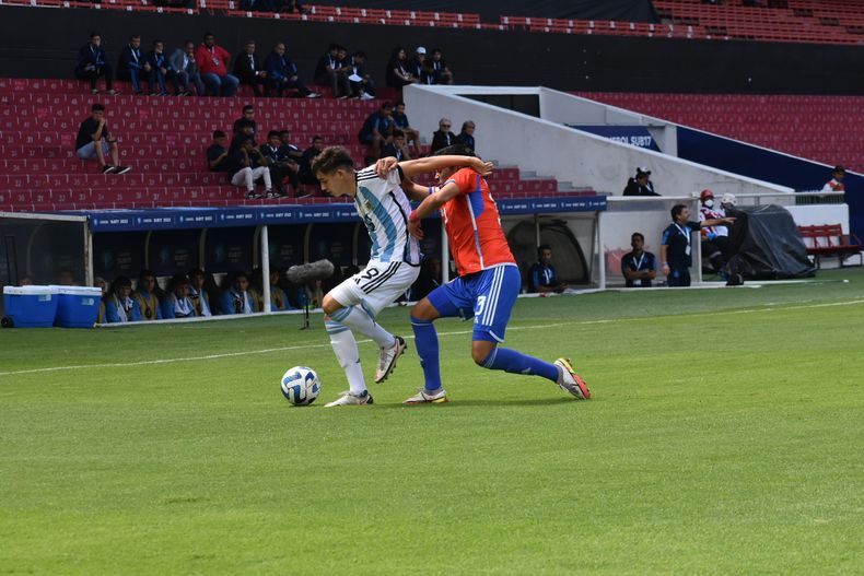 Argentina vs Chile Sudamericano sub 17.jpeg