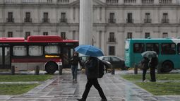 Posible regreso de las lluvias a Santiago - Agencia Uno