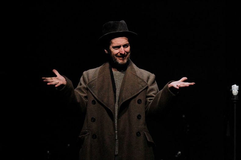 An Iliad Teatro a Mil.jpg