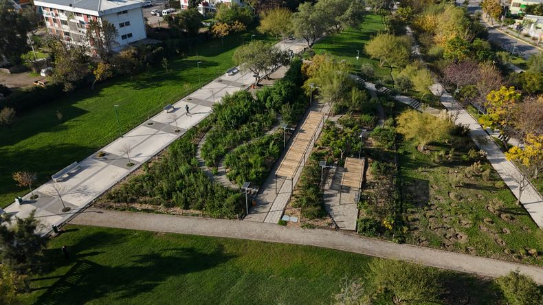 Nuevo concepto de áreas verdes con bosque de bolsillo en Pudahuel.&nbsp;