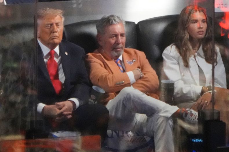 Donald Trump pifado en Estados Unidos - Captura de video