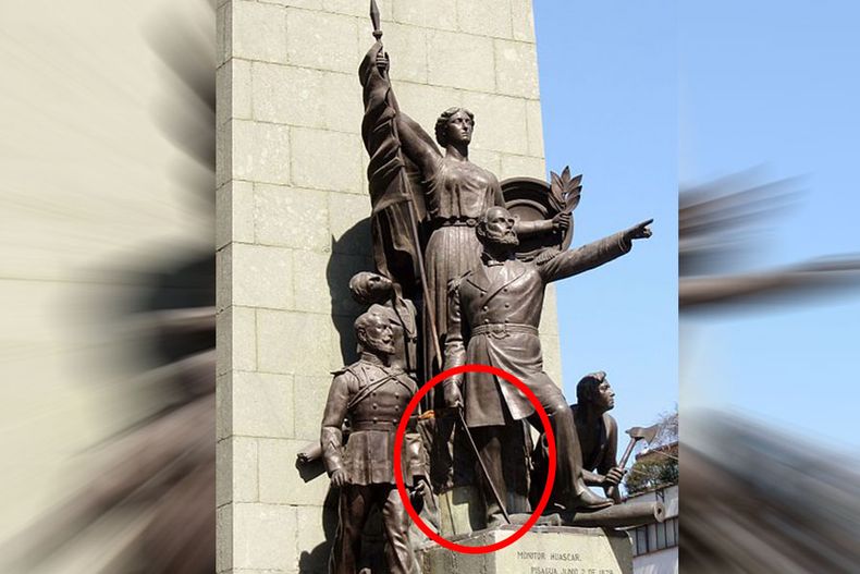 Monumento a los Heroes de Iquique.jpg