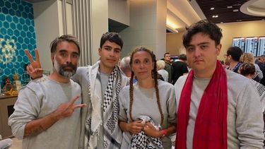 Activistas chilenos de la flotilla Global Sumud.