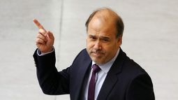 Undurraga aclara que si un DC ingresa al Ejecutivo, “debe suspender su militancia”