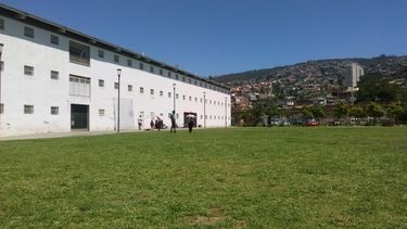 El Desconcierto | Exterior_Parque_Cultural_de_Valparaiso scaled.jpg