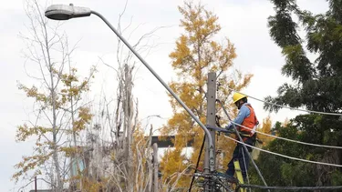 Cortes de luz programados para este lunes 3 de noviembre en Santiago: Revisa las 12 comunas y horarios
