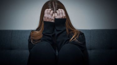 Sondeo: Casi 50% de afectados por ansiedad y depresión no se atendió por falta de dinero