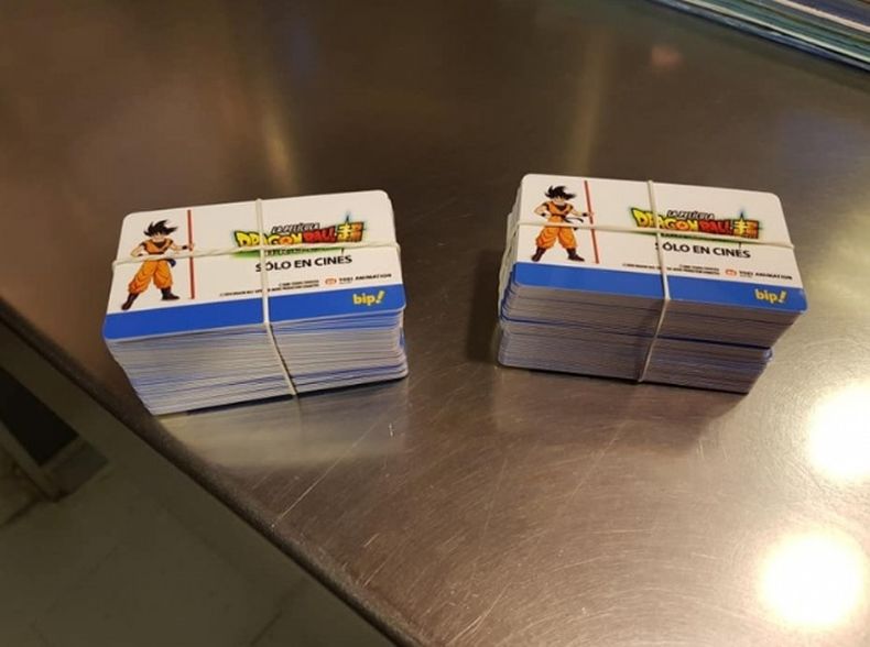 dragon ball tarjeta bip.jpg