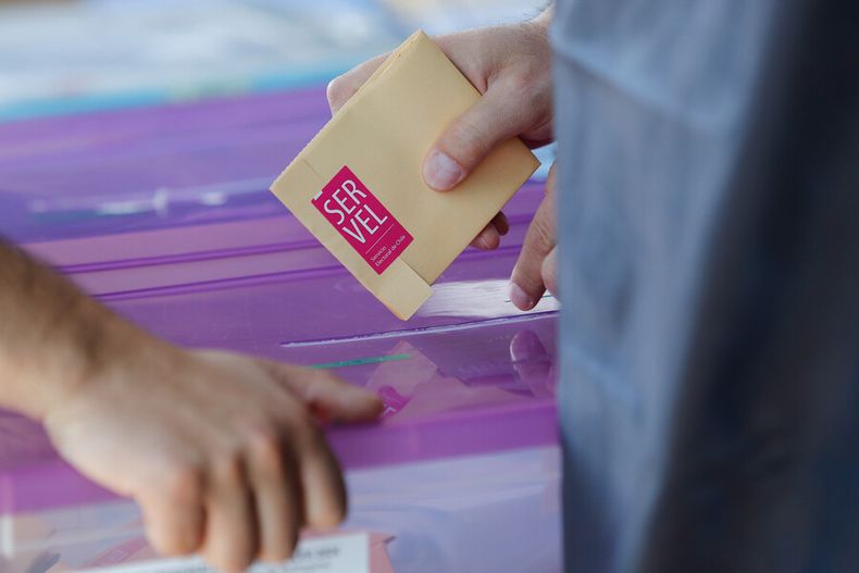 7413 a uno 1614145.jpg