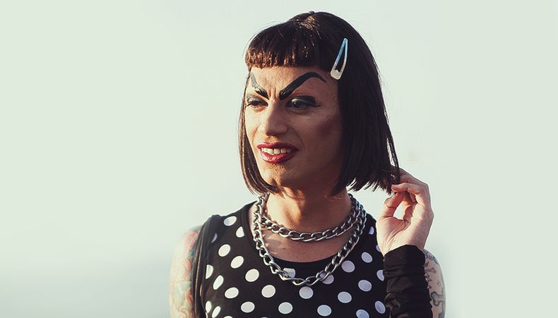 encantadora hija de perra.jpg