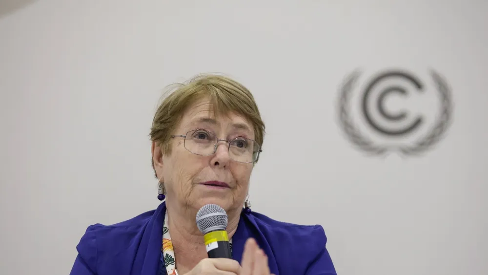 Bachelet en COP30 incita a cambiar el foco de números y temperaturas a cómo transformar la vida de las personas