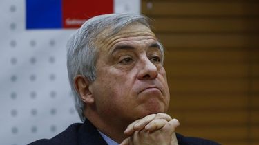 ¿Y qué pasa si el virus muta y se viste de ministro?