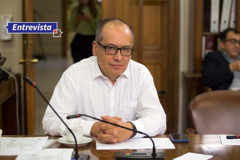 4121 diputado ulloa.jpg