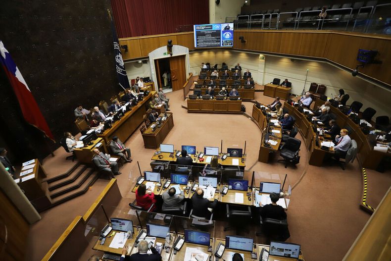 Sala Senado Referencial.jpg