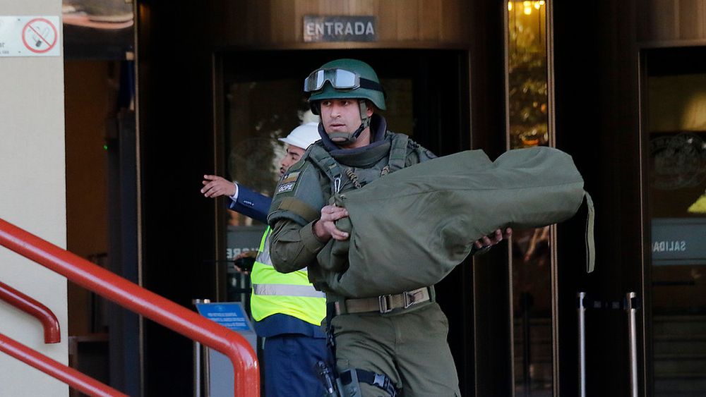 Detienen a un sujeto por artefacto explosivo que detonó en Pudahuel