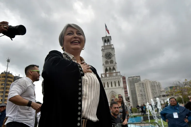 26107 a uno 1679114.webp