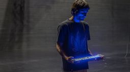 Rodrigo Sobarzo, creador y performer nacional: “Creo que este va a ser uno de los trabajos más radicales en términos de ausencia”
