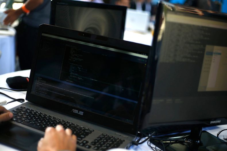 7889 a uno 744422.jpg