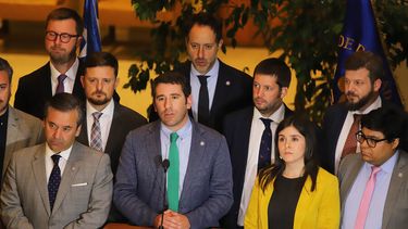 Partido Republicano baja la acusación constitucional contra Jackson tras renuncia a Mideso
