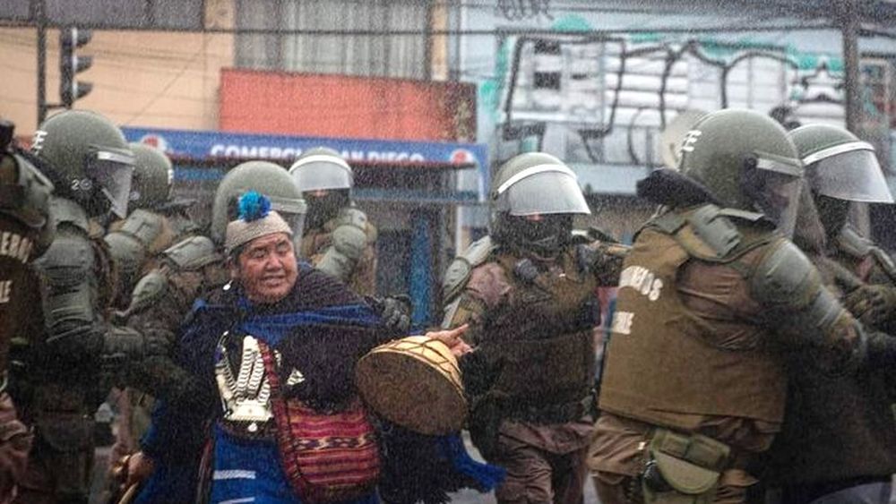 “Des-mapuchizar” para militarizar