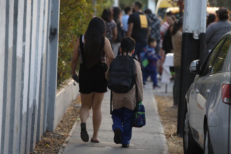el 45 de los estudiantes quiere seis horas diarias de clases segun estudio de percepcion.jpg