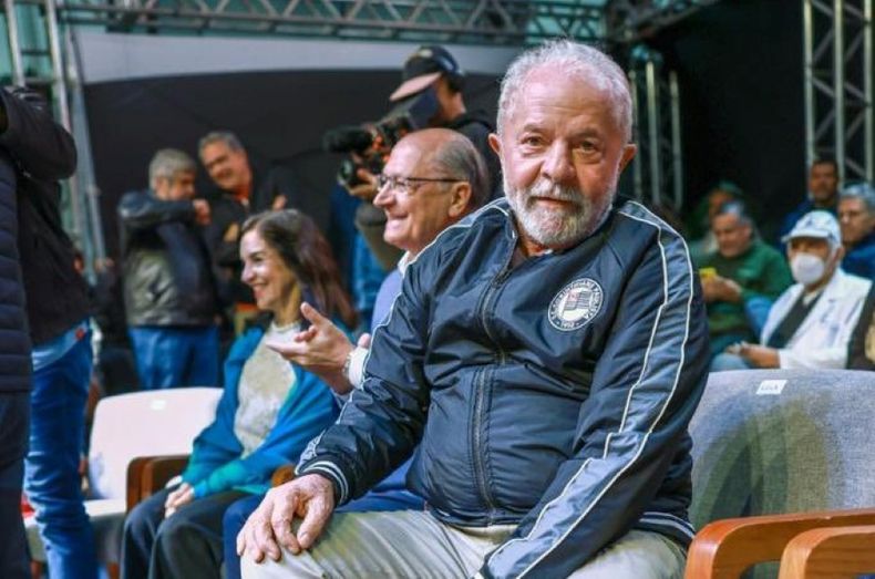 Lula otra 1.jpg