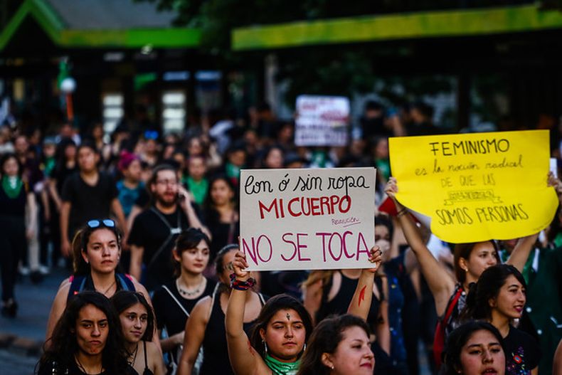 violacion arica.jpg